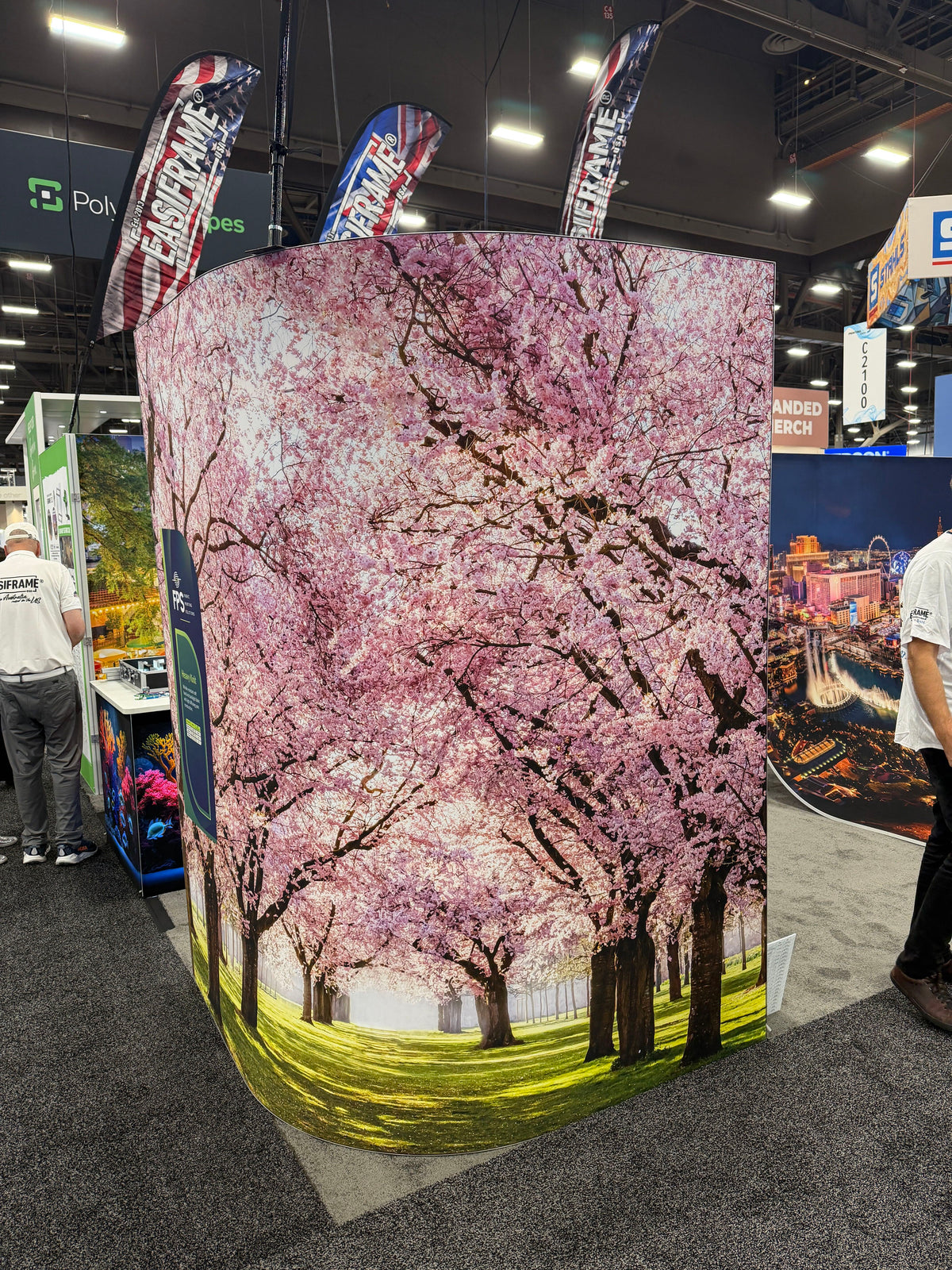 EasiNook™ Creator - 10' x 8' (U-shape Display)